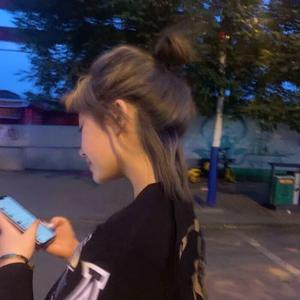 女警察光腚撒尿
